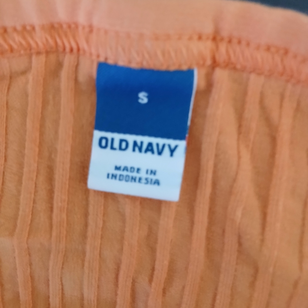 Old Navy Women's Orange Ribbed Camisole - Picture 7 of 8